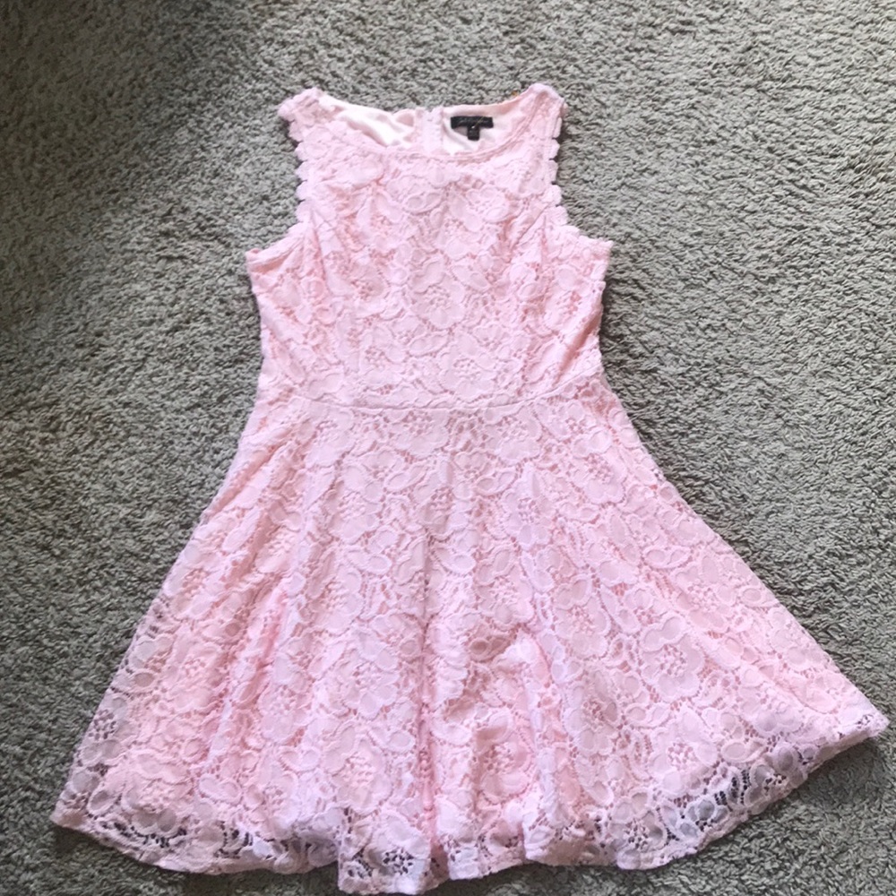 Elegant mini dress